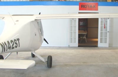 Hangar Full 2