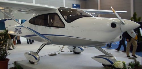 Tecnam_P2010